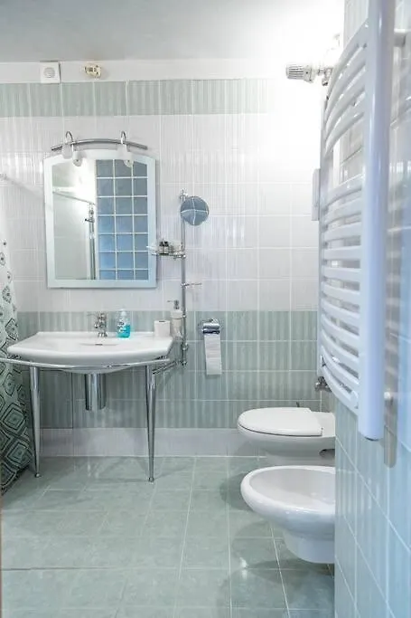 Apartament Very Spacious & Modern 3Bed Near Airport & Centre Sofia