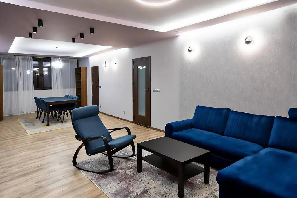 Apartament Very Spacious & Modern 3Bed Near Airport & Centre Sofia